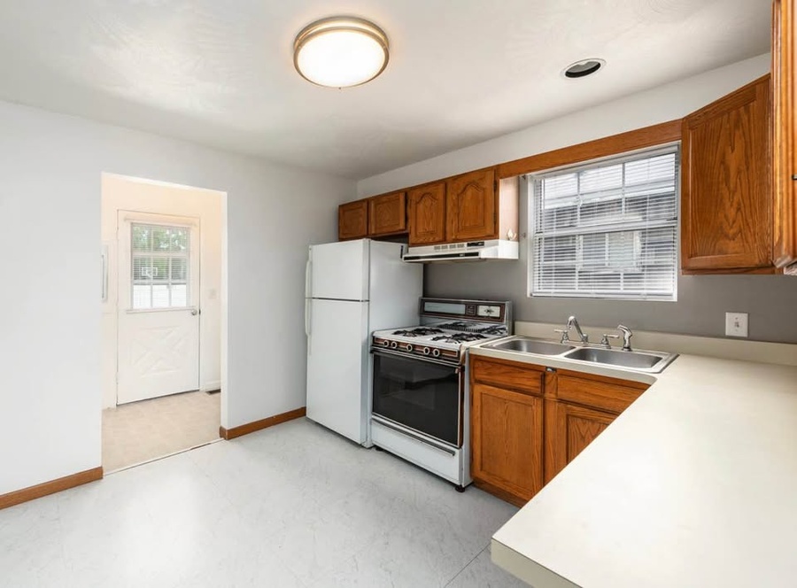 2 Bed 1 Bath Single Wide