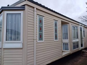 Insulated mobile homes
