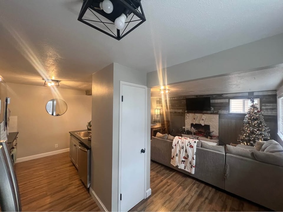 Modular Homes with 2 Car Garage