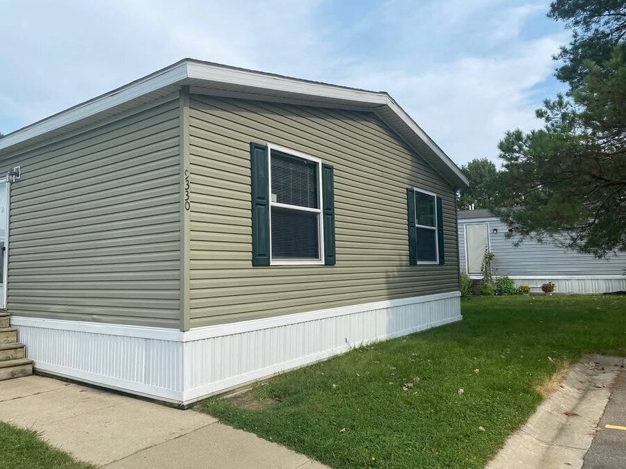 Modular Homes with Large Living Room