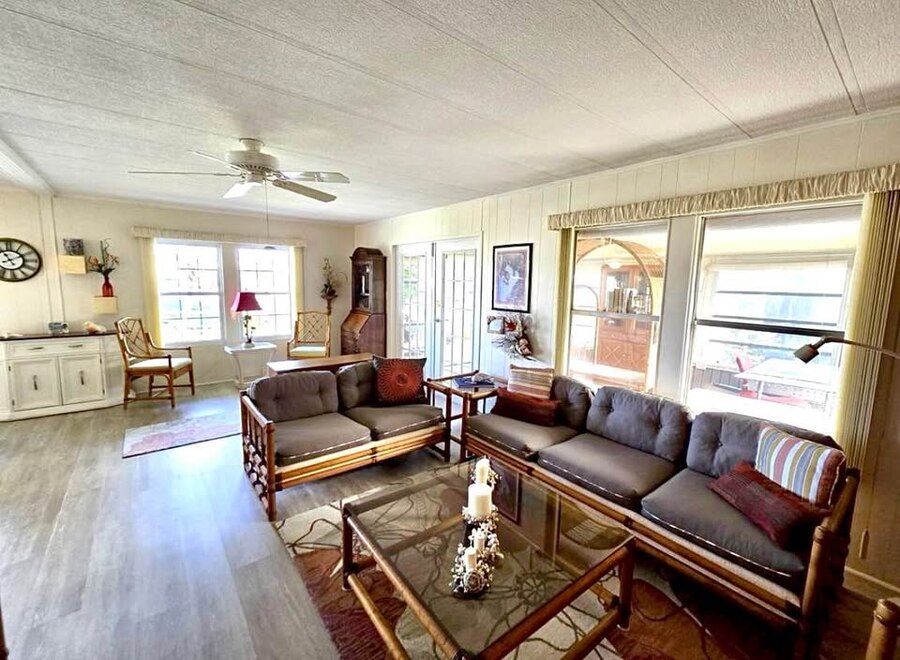Modular Homes with Sunroom