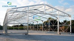 (Ảnh 5) Xà gỗ kết hợp với hệ giằng mái và cột đảm bảo sự ổn định cho khung kết cấu chính và đỡ hệ mái tôn