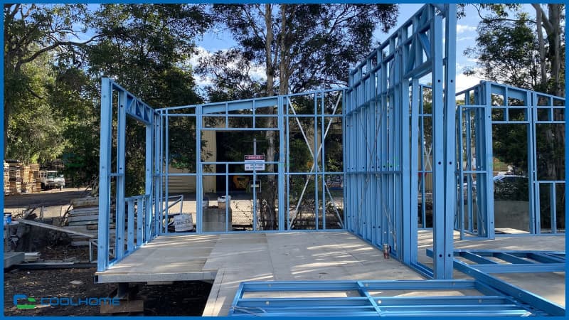 Khung thép chắc chắn đảm bảo độ bền cho công trình
