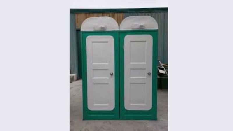 Cột giúp nhà vệ sinh lắp ghép có thể dựng nhanh và di chuyển linh hoạt trên nhiều địa hình