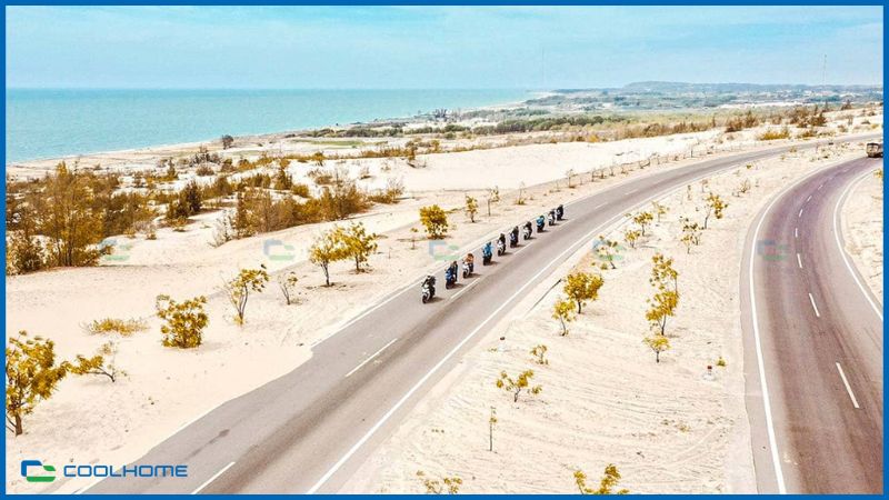 Khu vực ven biển và bãi cát
