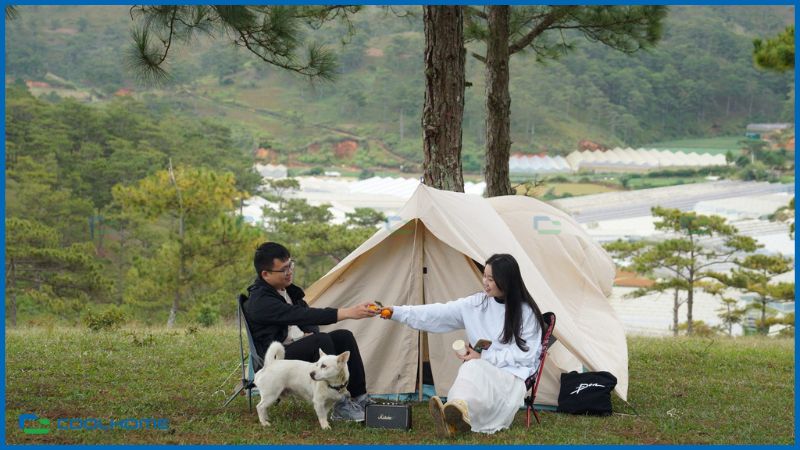 Lều trại được dựng sẵn với đầy đủ tiện nghi cho bạn thoải mái trải nghiệm