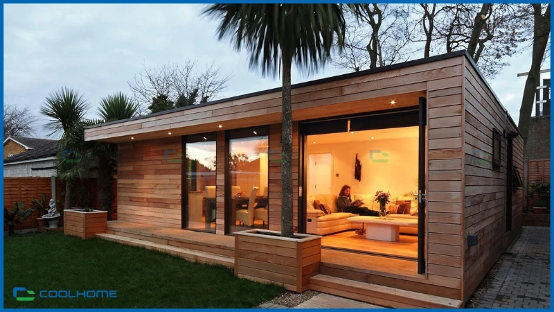 Nhà bungalow với kết cấu gỗ tự nhiên mộc mạc, mang đến không gian gần gũi thiên nhiên 