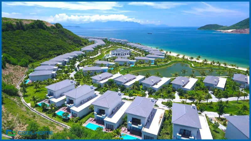 Resort phong cách ven biển với thiết kế mở đón trọn tầm nhìn hướng biển