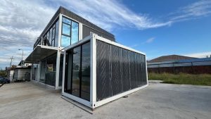 Nhà lắp ghép có phòng làm việc - Prefabricated House With Office nhìn với góc nghiêng