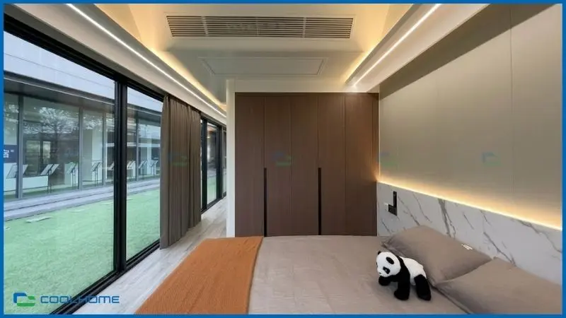 Không gian sinh hoạt tiện nghi tích hợp sẵn khu vực bếp nấu hiện đại, đáp ứng trọn vẹn nhu cầu lưu trú dài ngày
